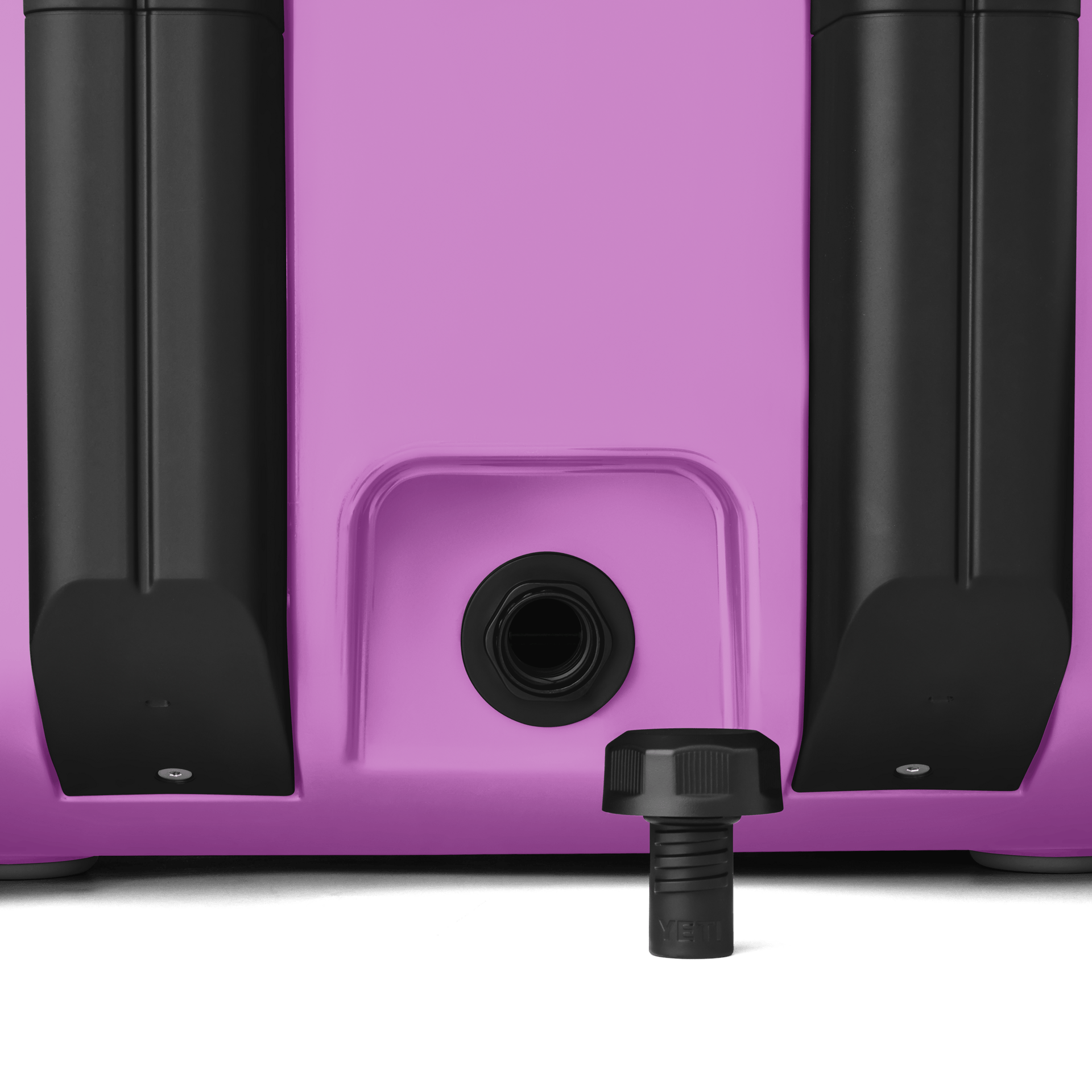 Roadie 32 Wheeled Cooler - Preferred Pick