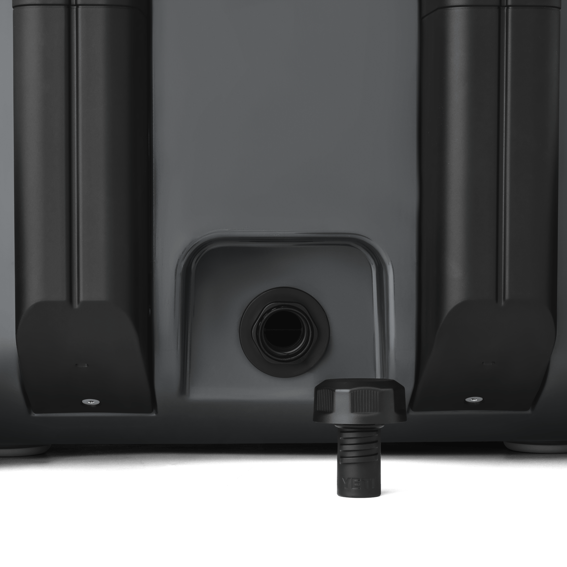 Roadie 32 Wheeled Cooler - Preferred Pick